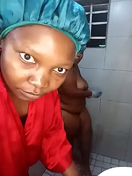 Cutebootyxx online show from April 12, 8:23 pm