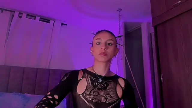 Snapshot of miss__charlotte7 chatting on July 5, 12:37 am miss charlotte7 online show from July 5, 12:37 am