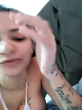 carazinho2128 online show from March 29, 8:54 pm