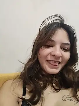 carazinho2128 online show from June 24, 2:37 pm