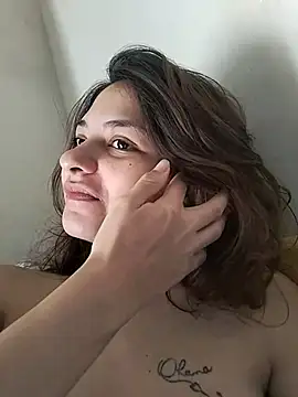 carazinho2128 online show from June 26, 6:03 pm