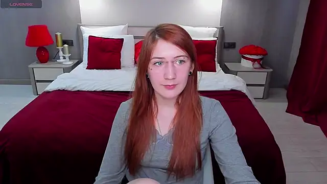 Polly Sweet online show from February 5, 5:36 am