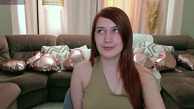 Polly Sweet online show from February 10, 6:45 am