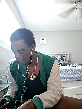 wetmouthrio  online show from March 12, 4:11 pm