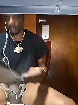 wetmouthrio  online show from March 12, 3:23 am