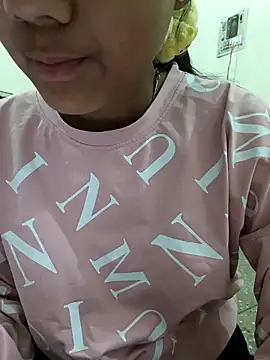 Snapshot of Aaradhna-_hoy chatting on February 23, 5:09 am Aaradhna- hoy online show from February 23, 5:09 am