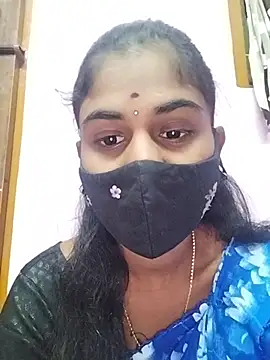 Tamil Hot RoyalQueen online show from April 2, 4:35 pm
