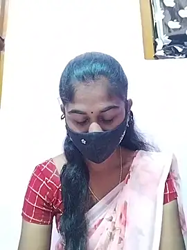 Tamil Hot RoyalQueen online show from March 25, 4:39 pm