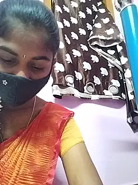 Tamil Hot RoyalQueen online show from April 18, 3:14 pm