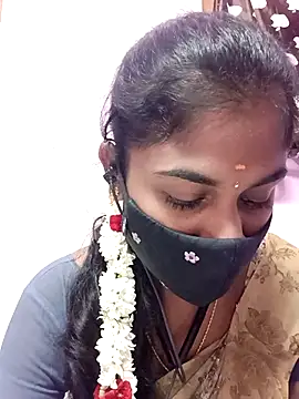 Tamil Hot RoyalQueen online show from May 10, 5:04 pm