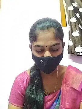 Tamil Hot RoyalQueen online show from April 13, 1:48 pm