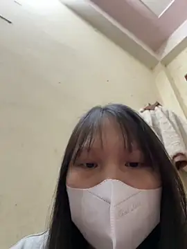 Charlotte-ee online show from February 22, 4:26 am