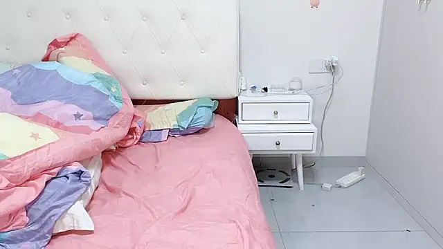 xixi 521 online show from April 4, 12:34 pm