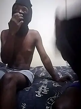 FINEBABYWOLF online show from March 27, 7:04 pm