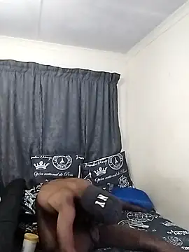 FINEBABYWOLF online show from January 12, 9:20 pm