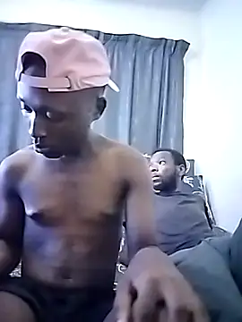 FINEBABYWOLF online show from March 12, 8:35 pm