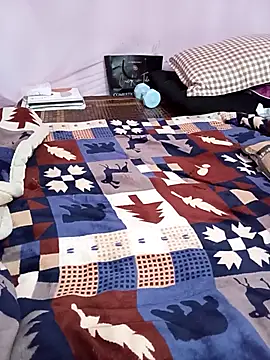 Phoebe-e online show from May 15, 11:36 pm