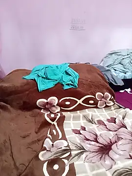 Phoebe-e online show from March 12, 10:58 pm