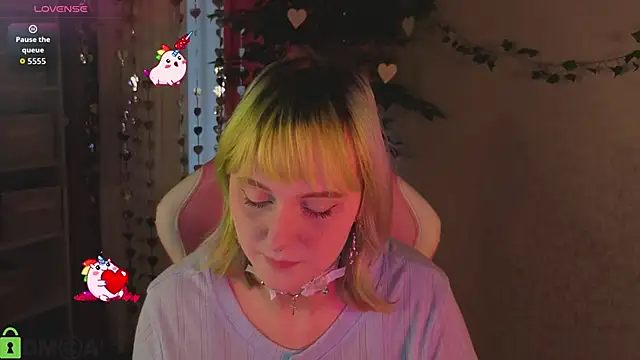 Roziett Belle online show from February 17, 9:06 am