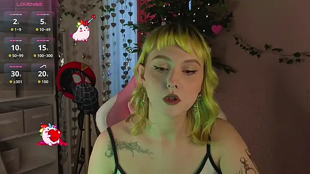 Roziett Belle online show from March 5, 9:06 am