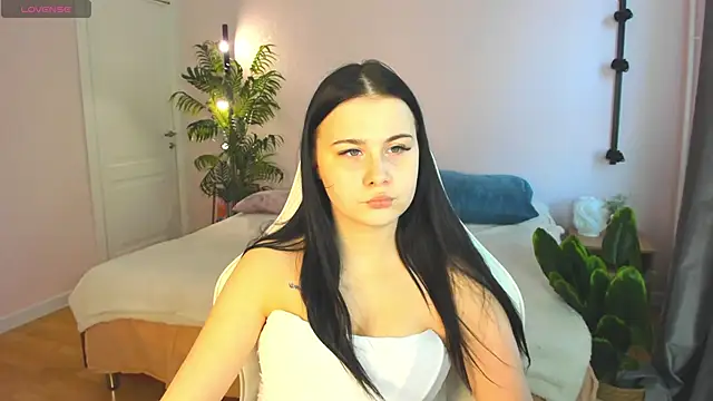 pinky beby online show from February 12, 9:31 am