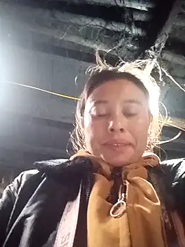 kaia-cam online show from February 2, 4:55 am