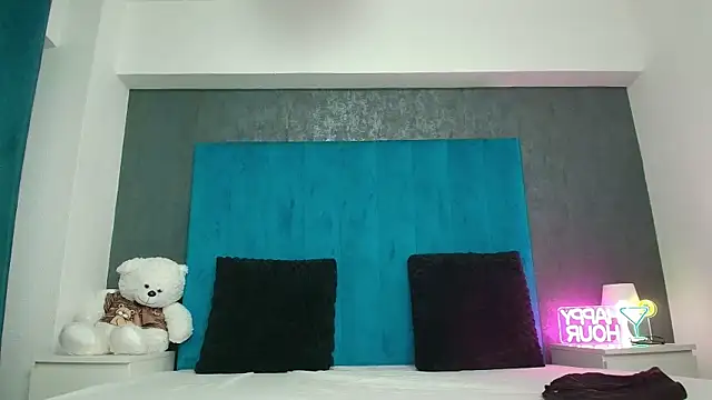 AnyaHappiness online show from February 5, 6:53 am