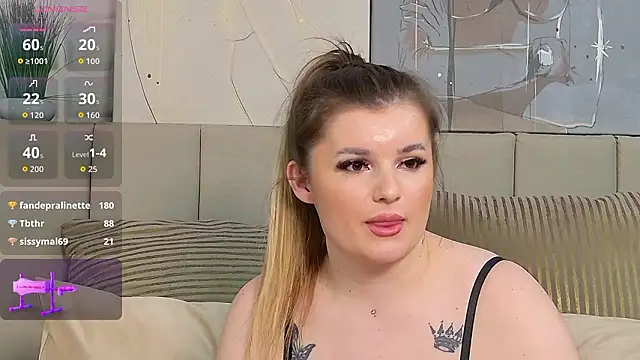 EmilyWess online show from March 18, 2:48 am