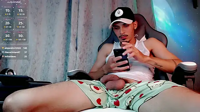 Yankees xxx online show from June 15, 10:53 pm