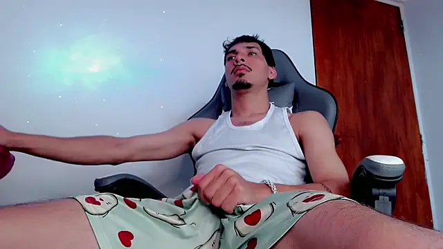 Yankees xxx online show from July 29, 6:40 pm