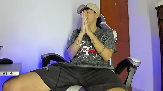 Yankees xxx online show from March 29, 9:11 am