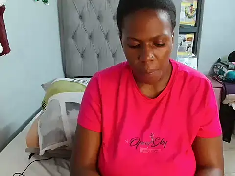 MelowD 2 online show from March 31, 3:41 am