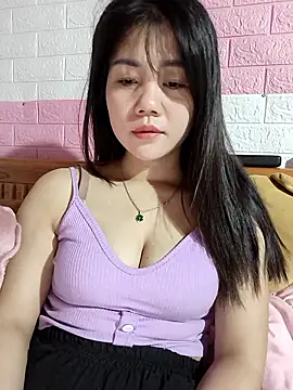 Ngocmai lazdy online show from April 1, 11:56 pm