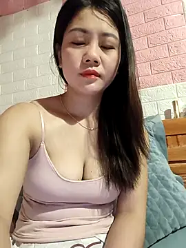 Ngocmai lazdy online show from March 1, 11:27 pm