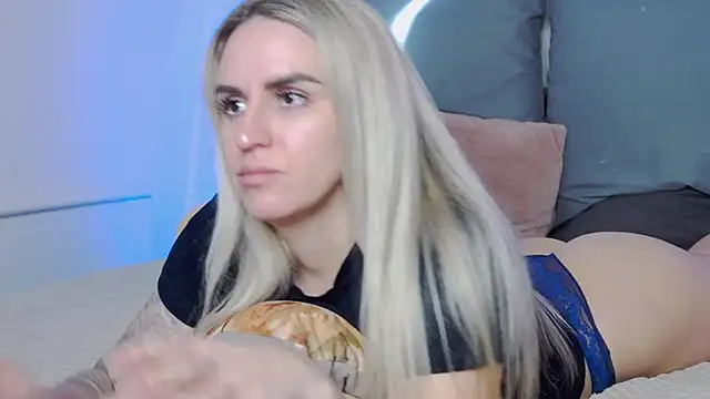  KSmith  online show from January 18, 6:17 am