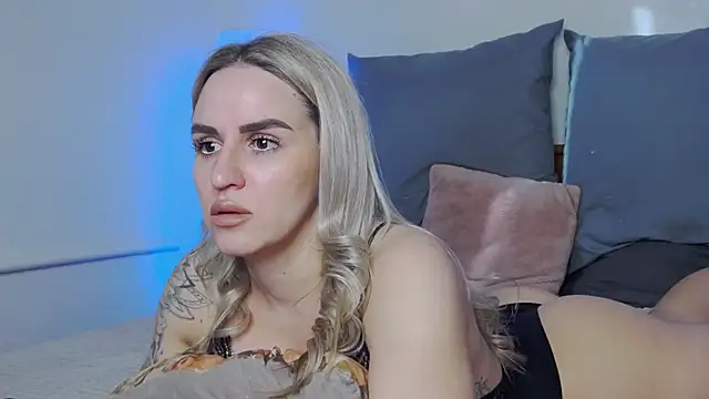  KSmith  online show from January 16, 7:01 am