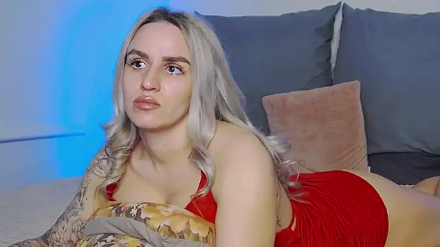  KSmith  online show from February 25, 6:35 am