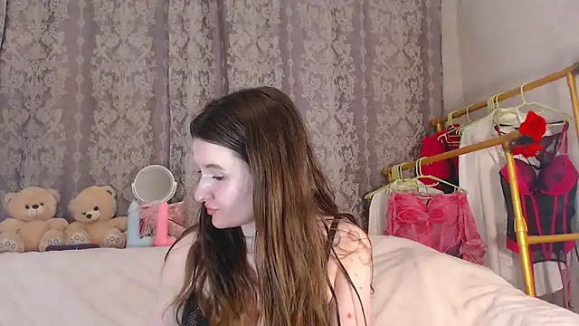 RileySteeele online show from March 26, 2:15 pm