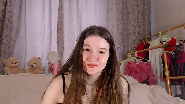 RileySteeele online show from March 20, 7:31 am