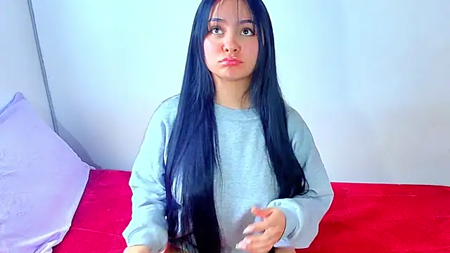 Snapshot of Anniecute__ chatting on July 1, 4:51 pm Anniecute online show from July 1, 4:51 pm