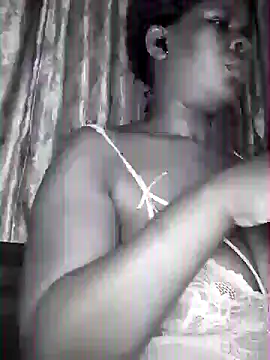 xxxChocolateBox online show from March 28, 4:13 am