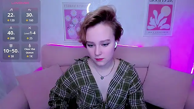 Ellie Heavenly online show from February 8, 1:47 am