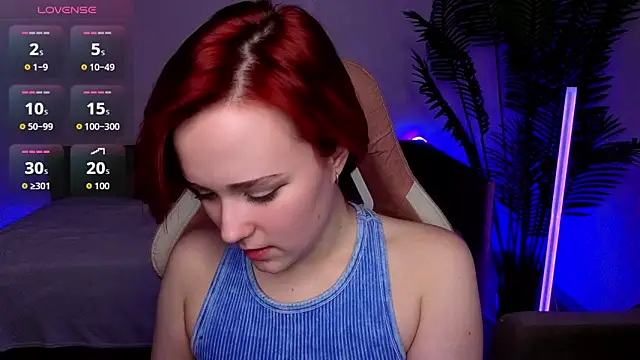 Ellie Heavenly online show from April 14, 8:19 am