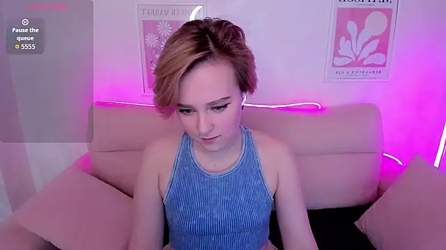 Ellie Heavenly online show from February 5, 8:32 am