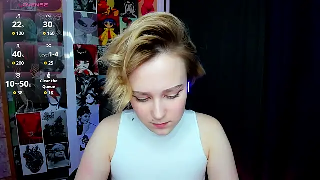 Ellie Heavenly online show from February 24, 8:15 am