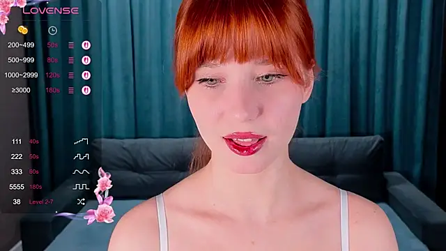 CatherineCummi online show from April 10, 8:10 am