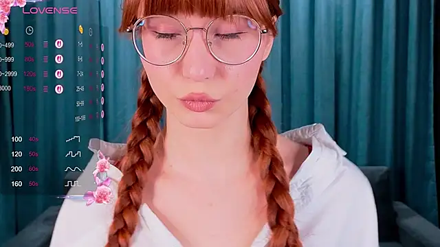 CatherineCummi online show from March 21, 8:04 am