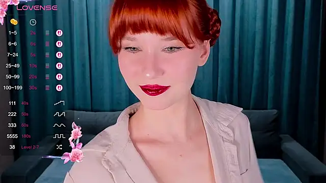 CatherineCummi online show from April 3, 8:43 am