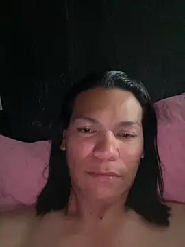 HugeAgatha online show from March 17, 11:30 pm