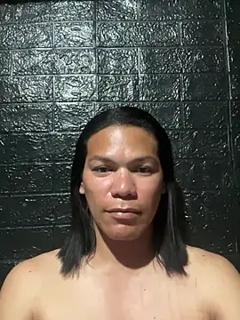 HugeAgatha online show from March 23, 9:03 pm